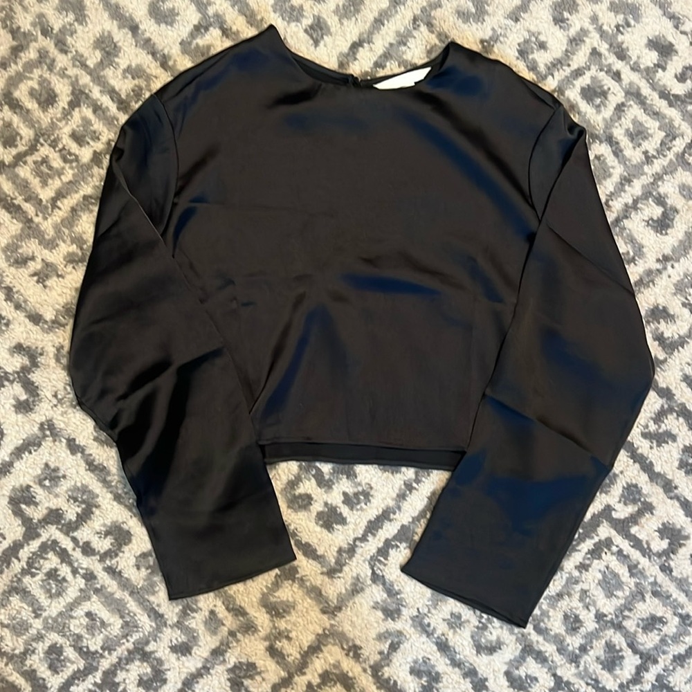 H&M cropped blouse black